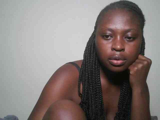 DaisyafterDark_ webcam