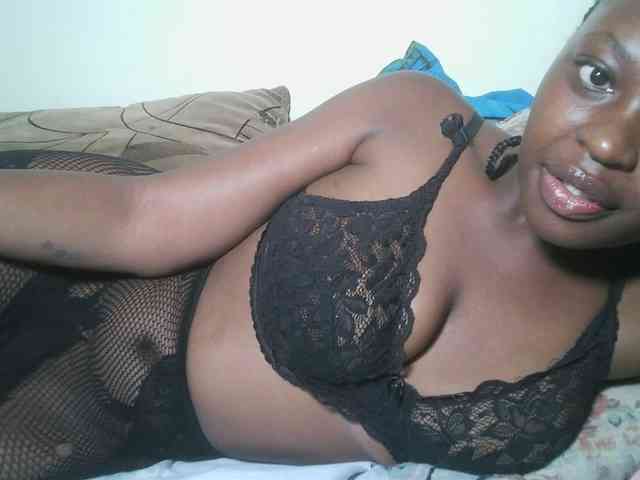 DaisyafterDark_ webcam