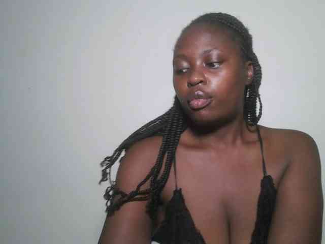 DaisyafterDark_ webcam