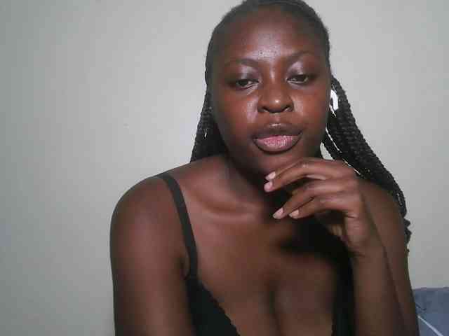 DaisyafterDark_ webcam