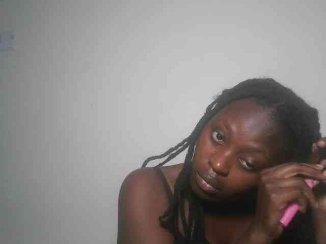 DaisyafterDark_ webcam