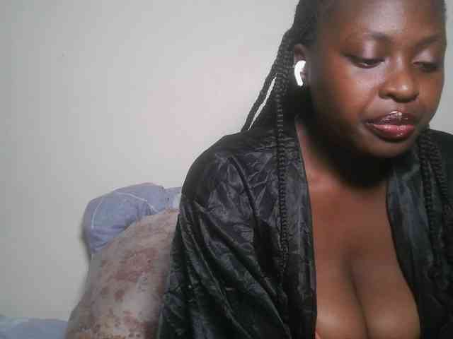 DaisyafterDark_ webcam