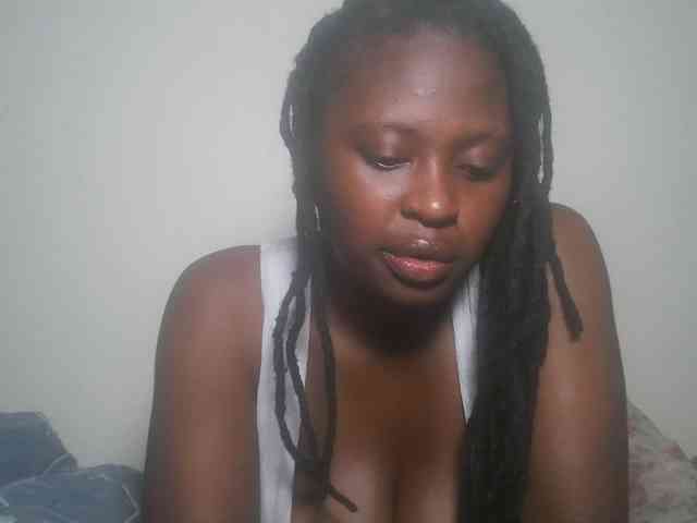 DaisyafterDark_ webcam