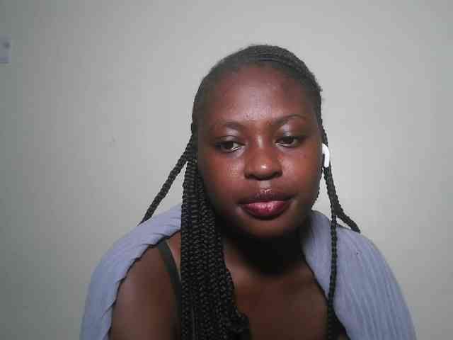 DaisyafterDark_ webcam