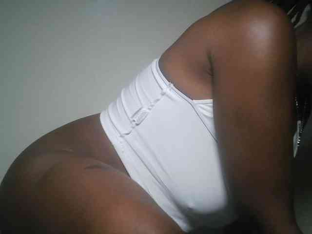DaisyafterDark_ webcam