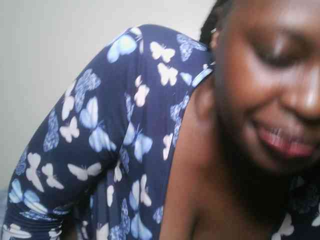 DaisyafterDark_ webcam