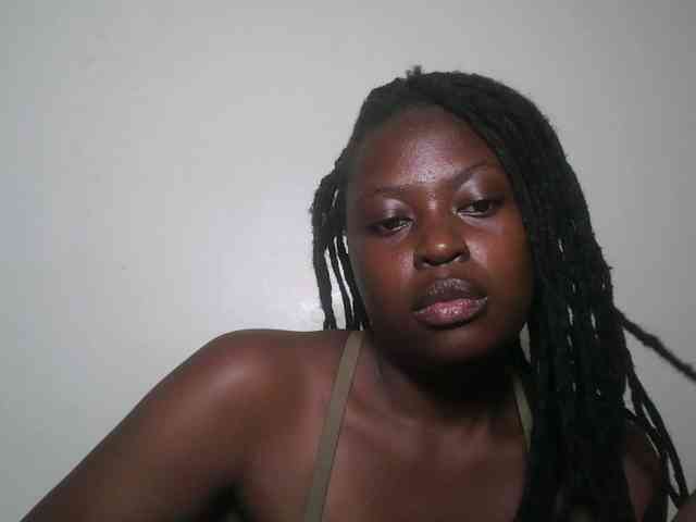 DaisyafterDark_ webcam