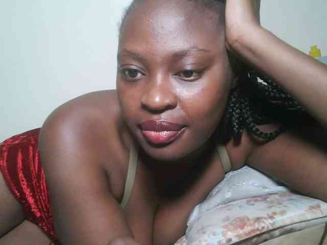 DaisyafterDark_ webcam