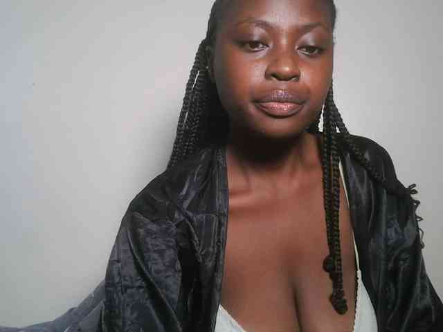 DaisyafterDark_ webcam