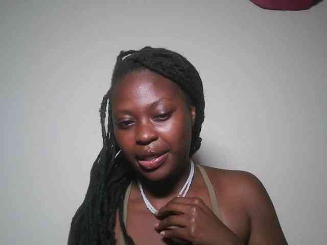 DaisyafterDark_ webcam