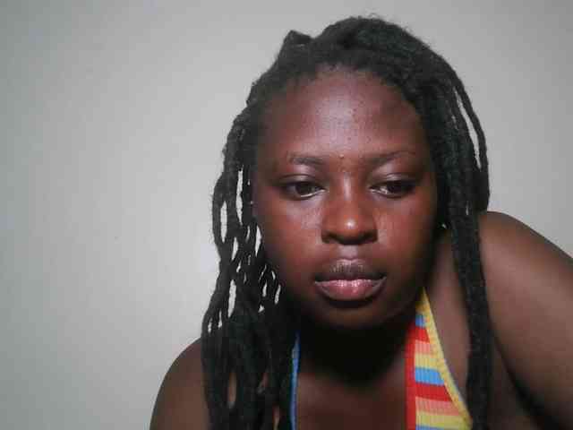 DaisyafterDark_ webcam