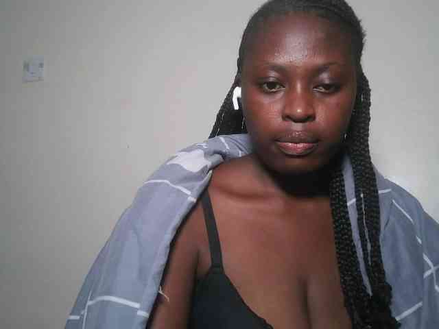 DaisyafterDark_ webcam