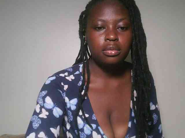 DaisyafterDark_ webcam