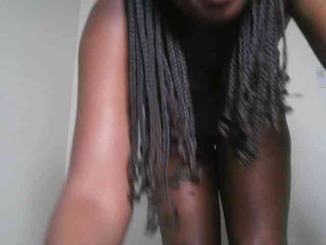 DaisyafterDark_ webcam