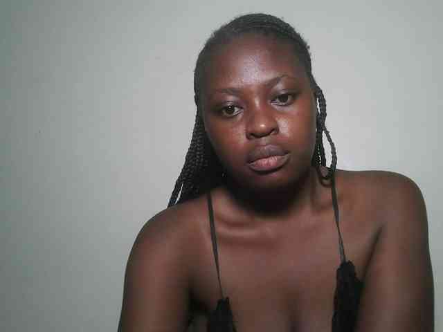DaisyafterDark_ webcam