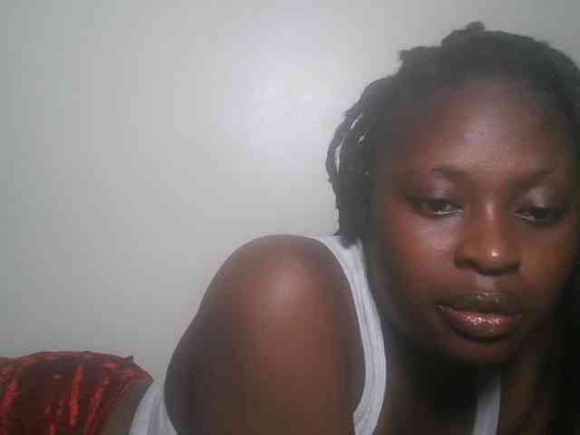 DaisyafterDark_ webcam