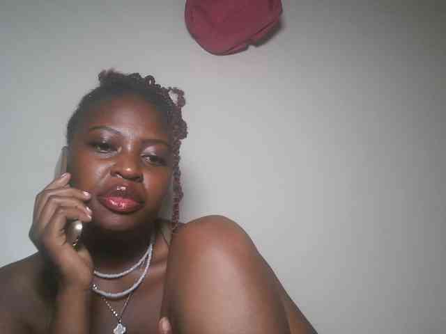DaisyafterDark_ webcam