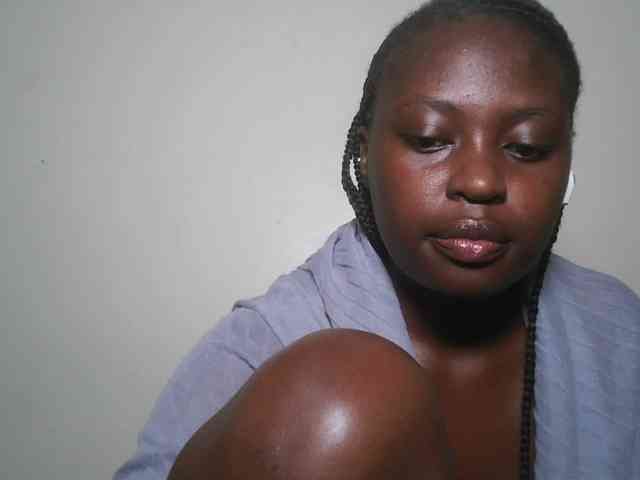 DaisyafterDark_ webcam