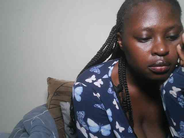 DaisyafterDark_ webcam