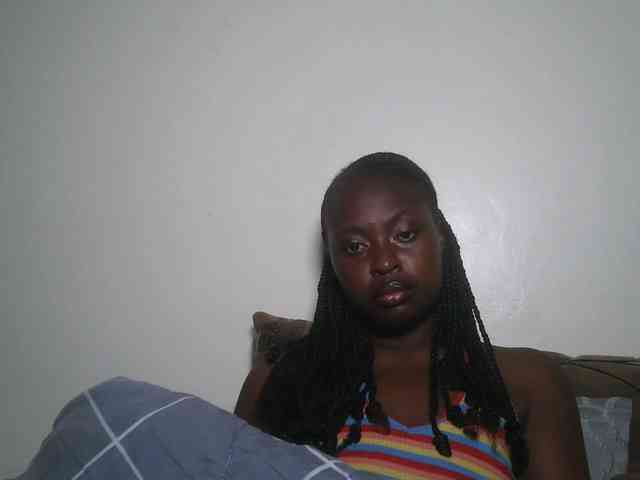 DaisyafterDark_ webcam