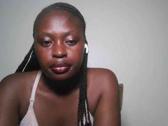DaisyafterDark_ webcam