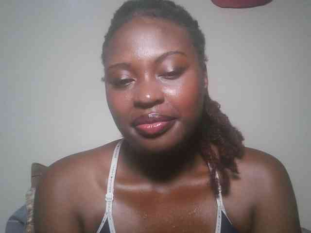 DaisyafterDark_ webcam