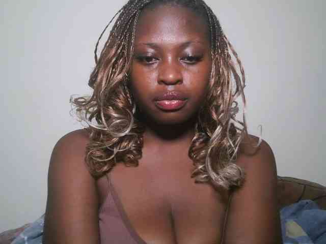 DaisyafterDark_ webcam