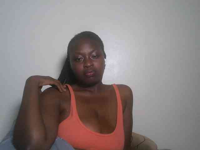 DaisyafterDark_ webcam