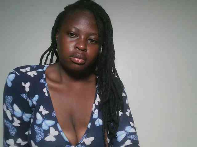DaisyafterDark_ webcam