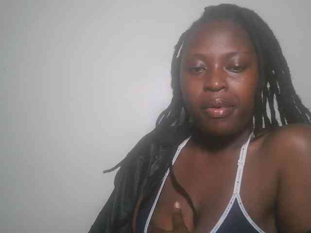 DaisyafterDark_ webcam