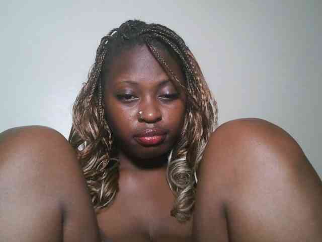 DaisyafterDark_ webcam