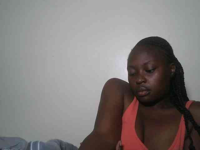 DaisyafterDark_ webcam