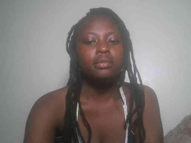 DaisyafterDark_ webcam