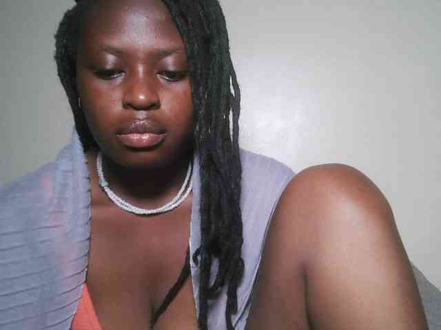 DaisyafterDark_ webcam