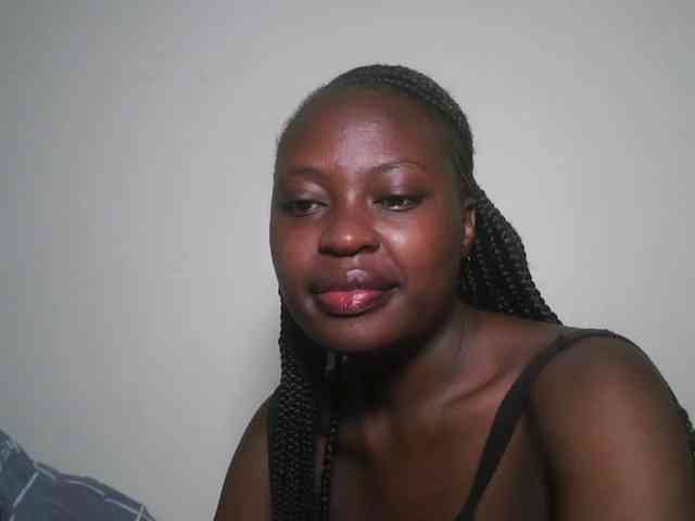 DaisyafterDark_ webcam