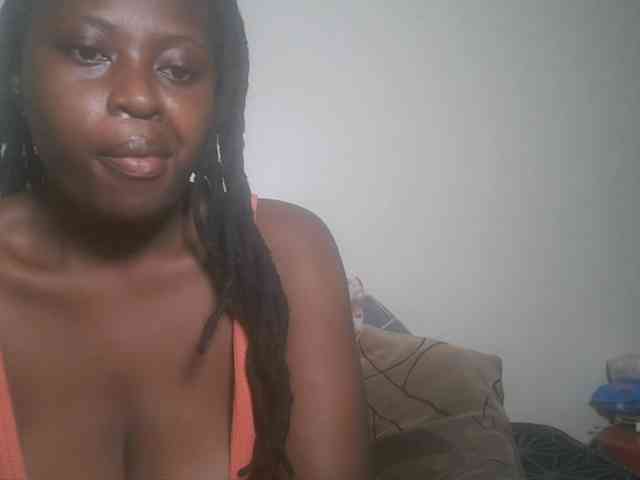DaisyafterDark_ webcam