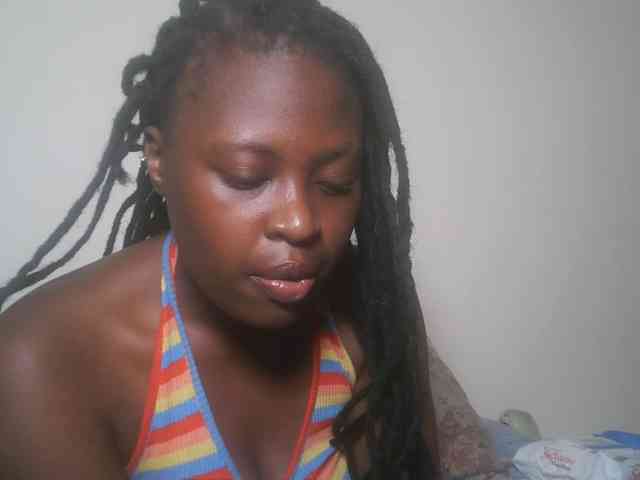 DaisyafterDark_ webcam