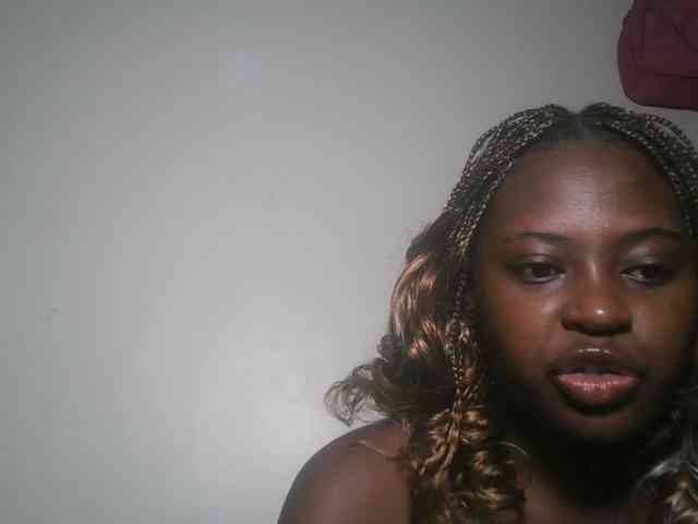 DaisyafterDark_ webcam