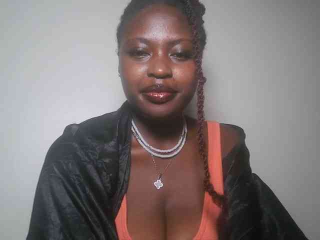 DaisyafterDark_ webcam