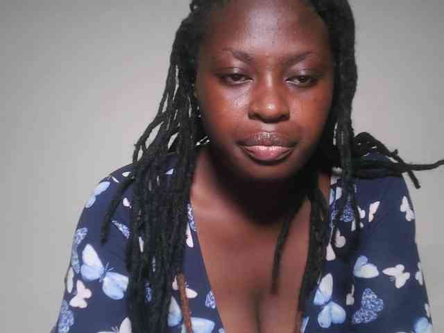 DaisyafterDark_ webcam