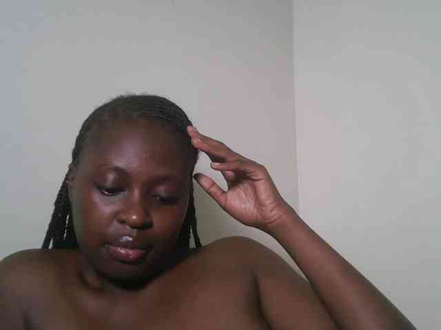 DaisyafterDark_ webcam