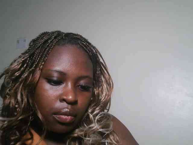 DaisyafterDark_ webcam