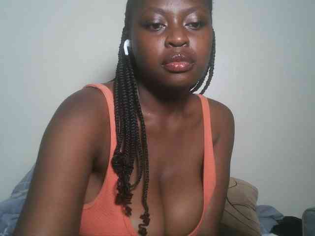 DaisyafterDark_ webcam