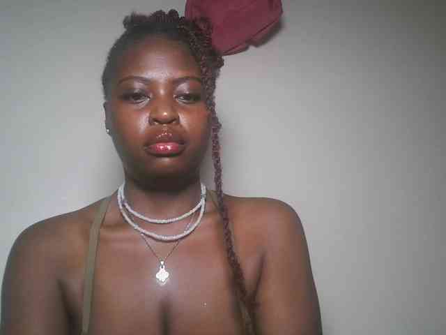 DaisyafterDark_ webcam