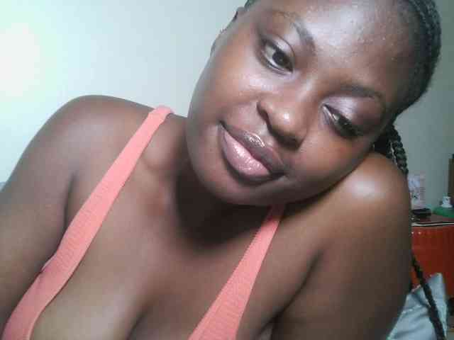 DaisyafterDark_ webcam