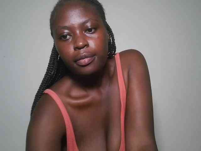 DaisyafterDark_ webcam