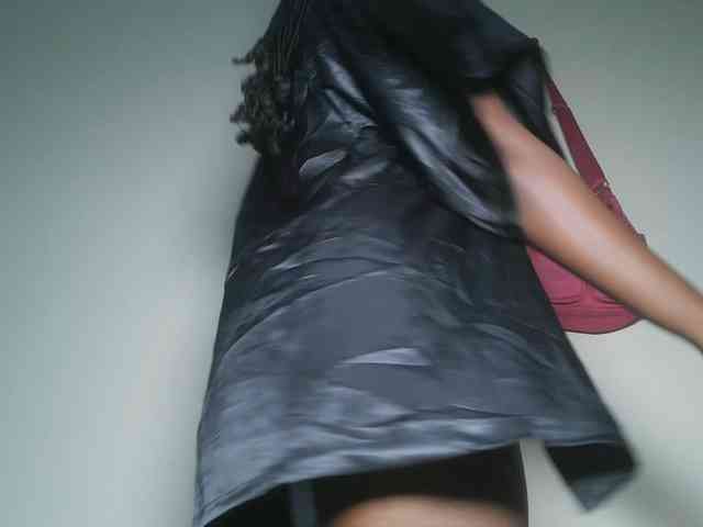 DaisyafterDark_ webcam