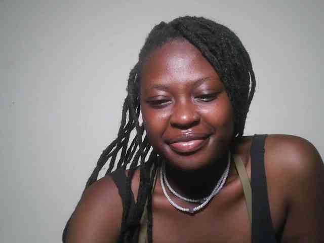 DaisyafterDark_ webcam