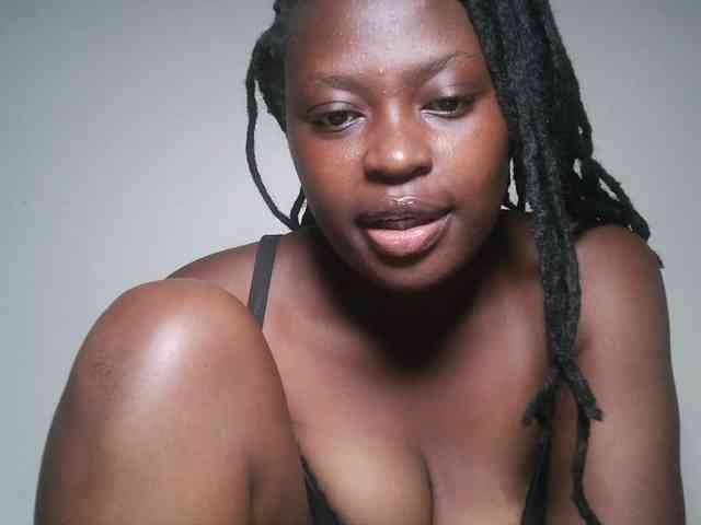 DaisyafterDark_ webcam