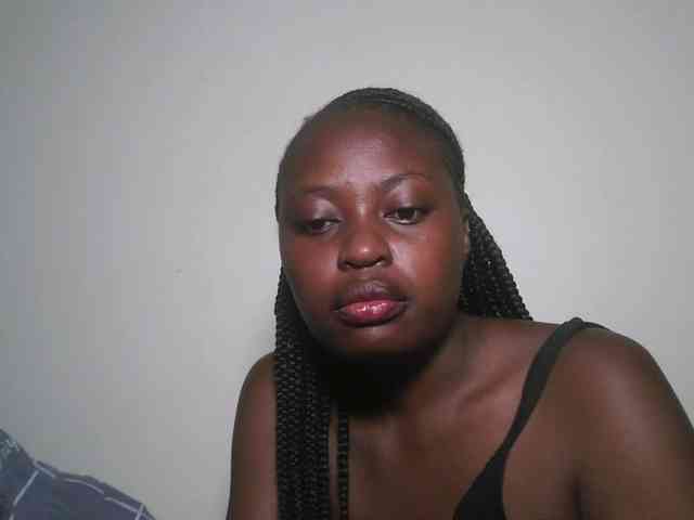 DaisyafterDark_ webcam